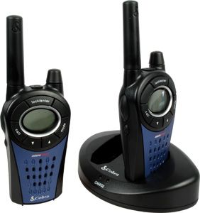 Cobra MT975 PMR walkie talkies