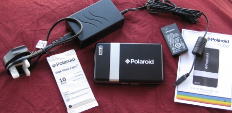 Contents of the Polaroid Pogo Box