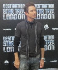 Dominic Keating