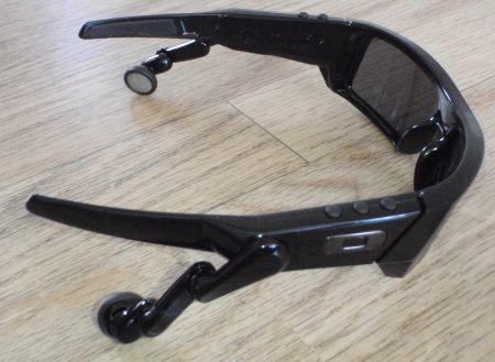 Oakley thump shop